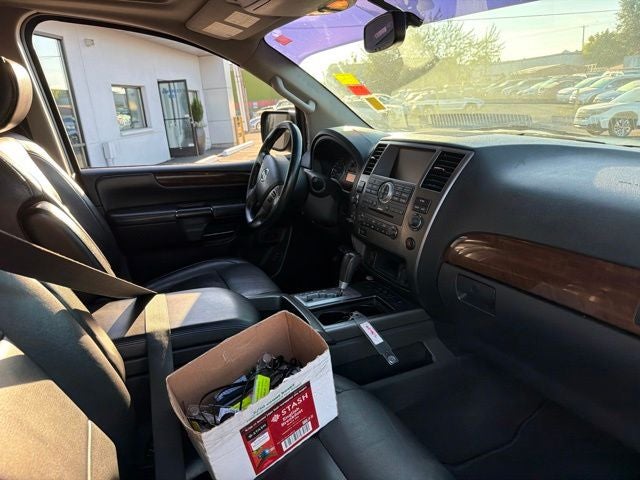 2013 Nissan Armada Platinum