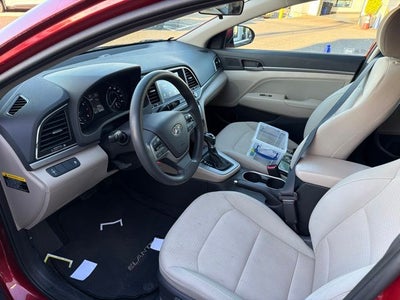 2017 Hyundai Elantra SE