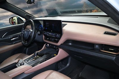 2024 Toyota Grand Highlander Hybrid MAX Platinum