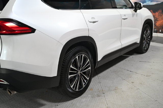 2024 Toyota Grand Highlander Hybrid MAX Platinum