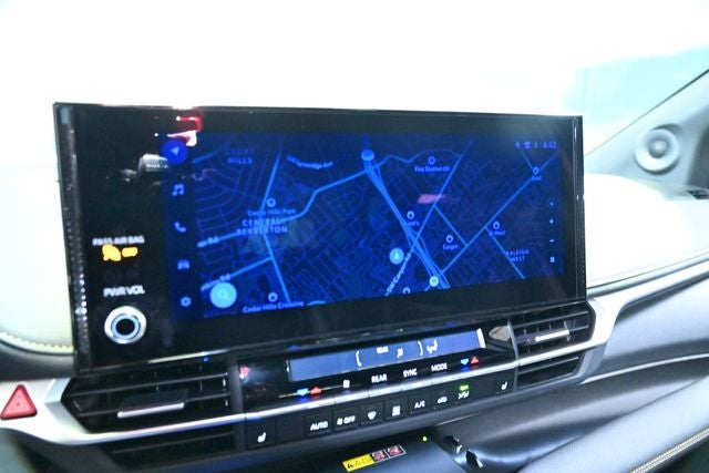 2025 Toyota Sienna Woodland Edition 7 Passenger