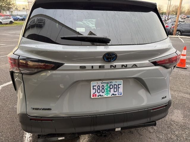 2025 Toyota Sienna Woodland Edition 7 Passenger