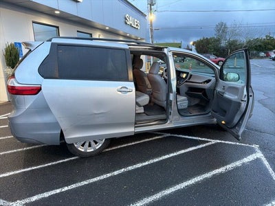 2015 Toyota Sienna Limited 7 Passenger