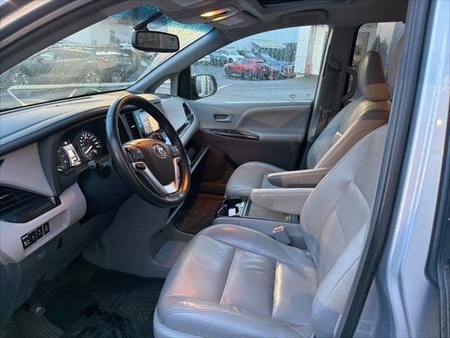 2015 Toyota Sienna Limited 7 Passenger