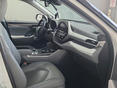 2020 Toyota Highlander Platinum