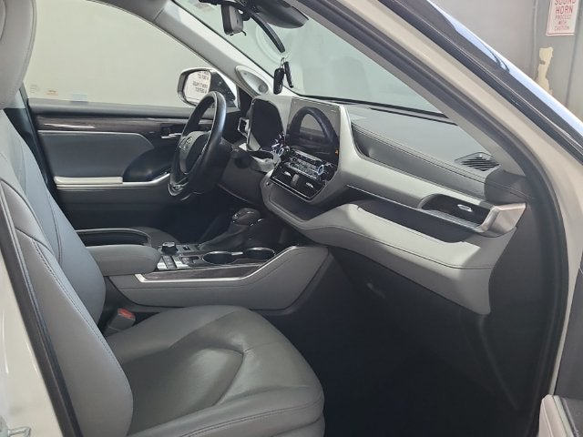 2020 Toyota Highlander Platinum