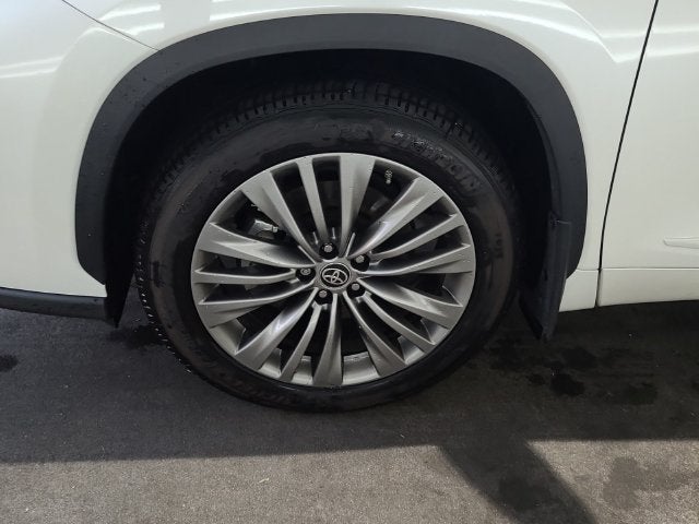 2020 Toyota Highlander Platinum