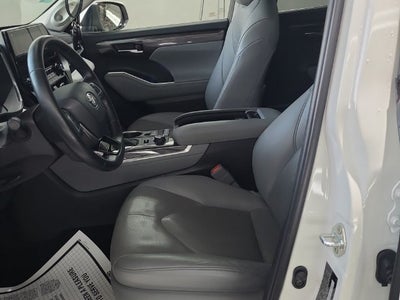 2020 Toyota Highlander Platinum