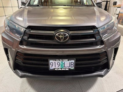 2019 Toyota Highlander SE