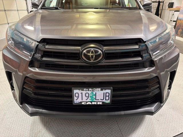 2019 Toyota Highlander SE