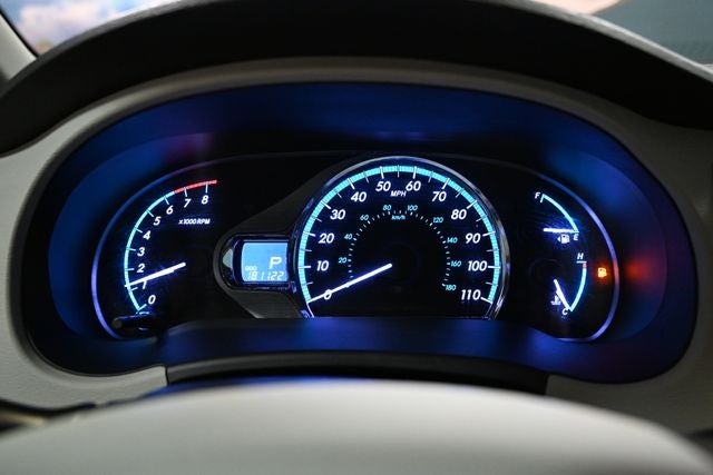 2013 Toyota Sienna XLE 8 Passenger