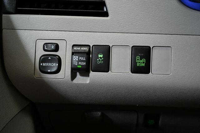 2013 Toyota Sienna XLE 8 Passenger