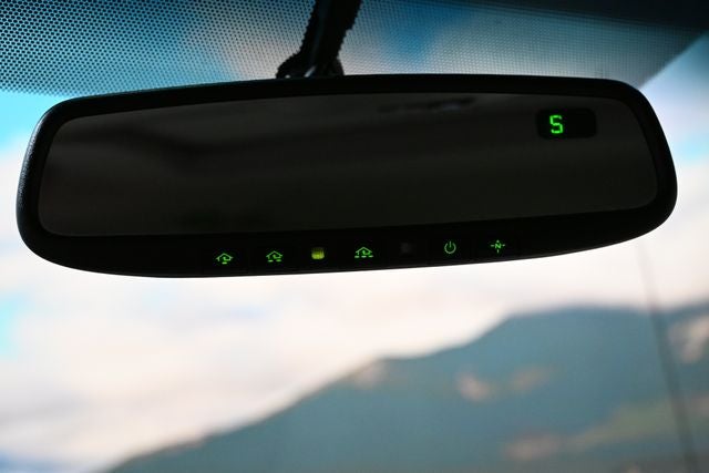 2013 Toyota Sienna XLE 8 Passenger