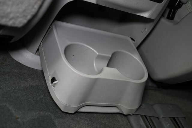 2013 Toyota Sienna XLE 8 Passenger
