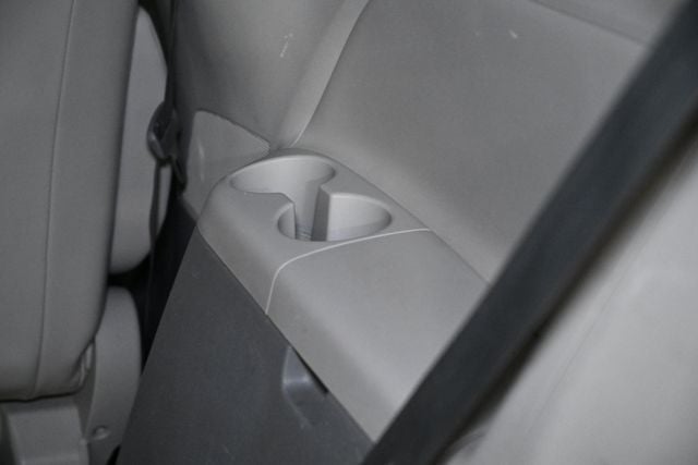 2013 Toyota Sienna XLE 8 Passenger