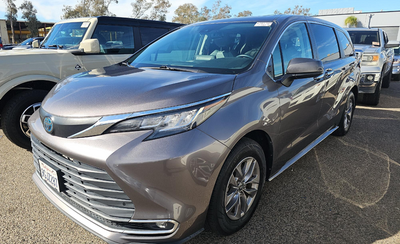 2022 Toyota Sienna XLE 7 Passenger