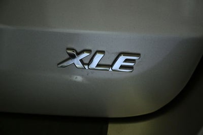 2017 Toyota Sienna XLE 8 Passenger