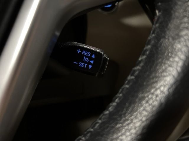 2017 Toyota Sienna XLE 8 Passenger