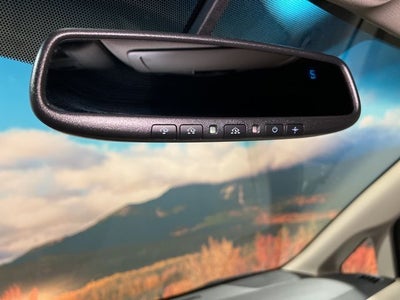 2017 Toyota Sienna XLE 8 Passenger