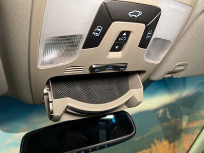 2017 Toyota Sienna XLE 8 Passenger