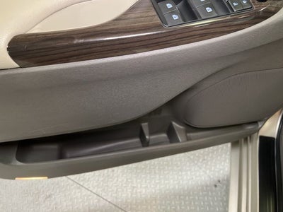 2017 Toyota Sienna XLE 8 Passenger