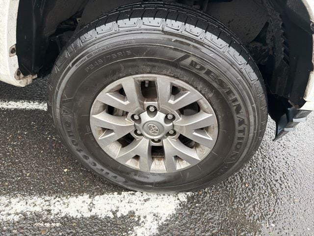 2017 Toyota Tacoma SR5