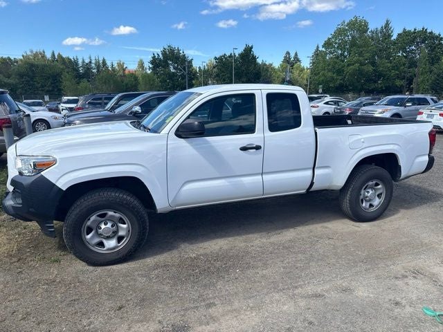 2018 Toyota Tacoma SR
