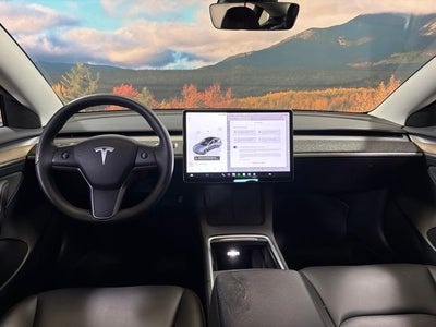 2023 Tesla Model 3 Base