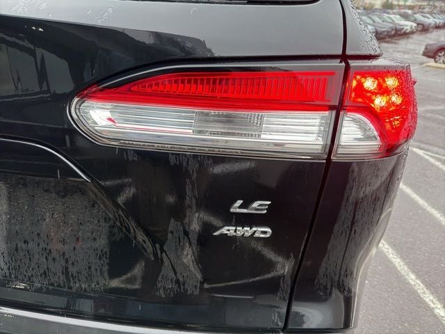 2022 Toyota Corolla Cross LE