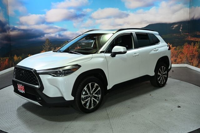2023 Toyota Corolla Cross XLE
