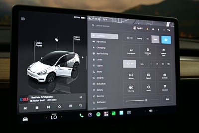2025 Tesla Model Y Long Range