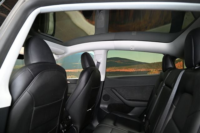 2025 Tesla Model Y Long Range