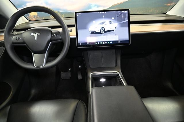 2025 Tesla Model Y Long Range