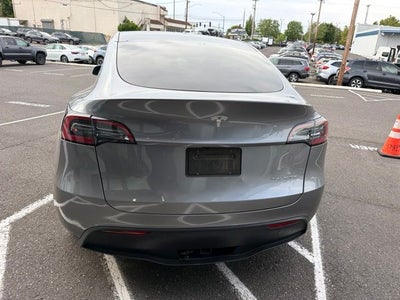 2025 Tesla Model Y Long Range
