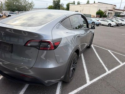 2025 Tesla Model Y Long Range