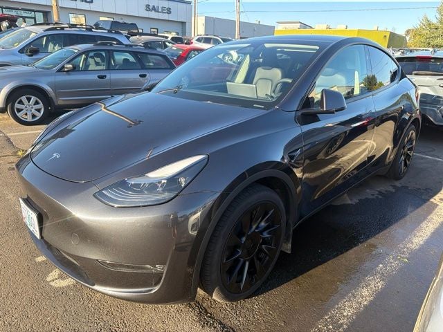 2025 Tesla Model Y Long Range