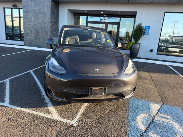 2025 Tesla Model Y Long Range