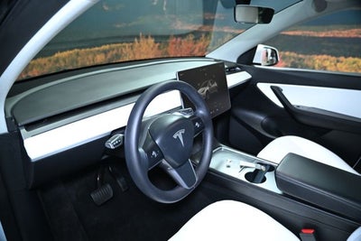 2022 Tesla Model Y Long Range