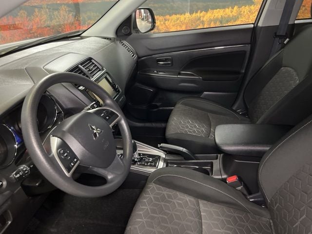 2024 Mitsubishi Outlander Sport 2.0 ES