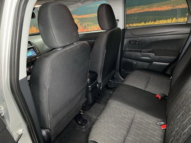 2024 Mitsubishi Outlander Sport 2.0 ES