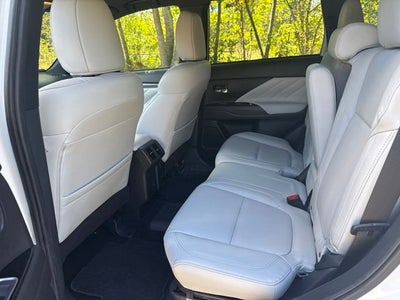 2022 Mitsubishi Outlander PHEV SEL