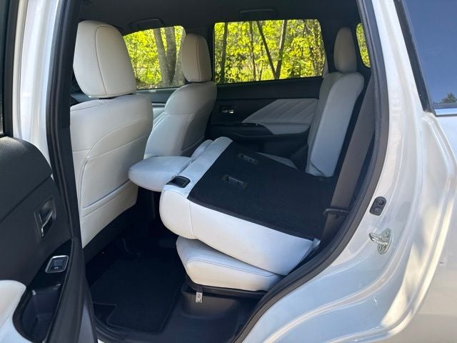 2022 Mitsubishi Outlander PHEV SEL
