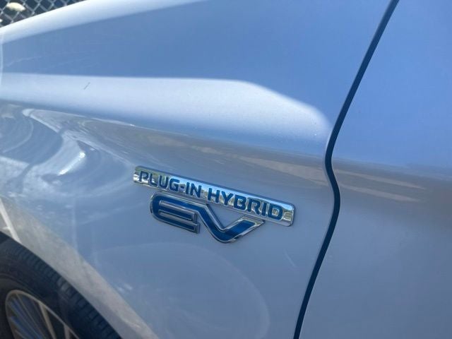 2022 Mitsubishi Outlander PHEV SEL