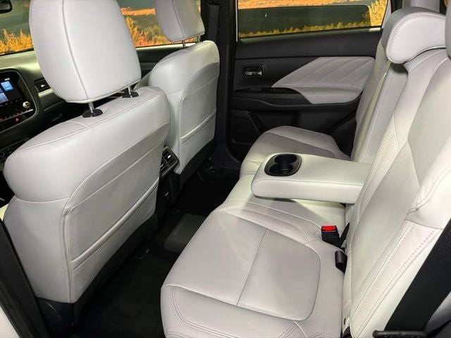 2022 Mitsubishi Outlander PHEV SEL