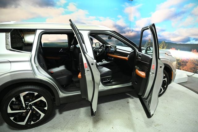 2022 Mitsubishi Outlander SEL