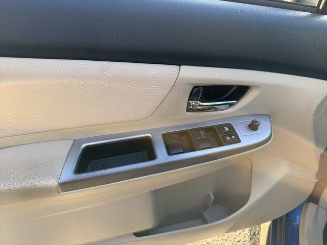 2014 Subaru XV Crosstrek 2.0i Hybrid