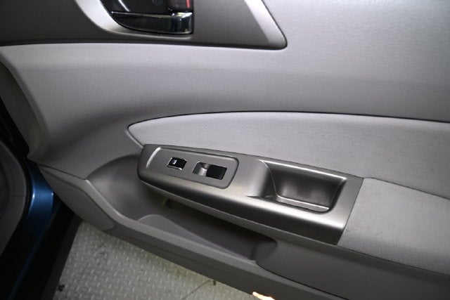 2010 Subaru Forester 2.5X Limited