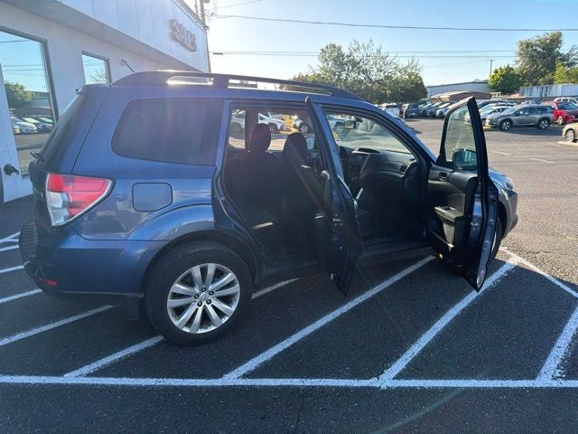 2011 Subaru Forester 2.5X Premium