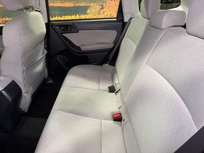2016 Subaru Forester 2.5i