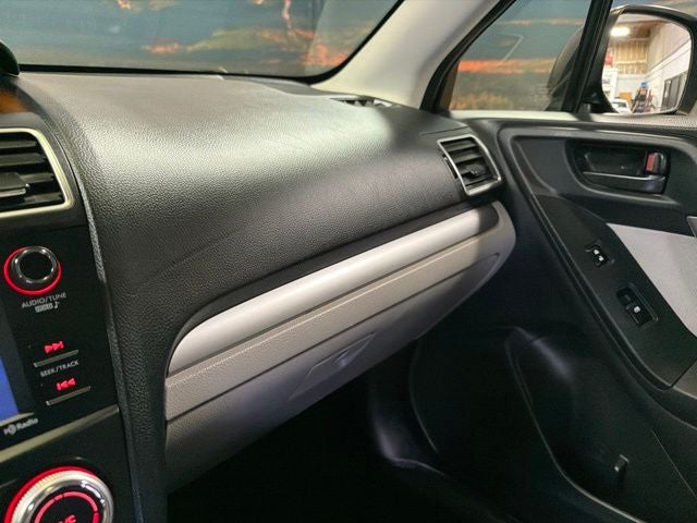 2016 Subaru Forester 2.5i